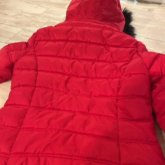Red Nautical Puffer Coat - Picture 8 of 8